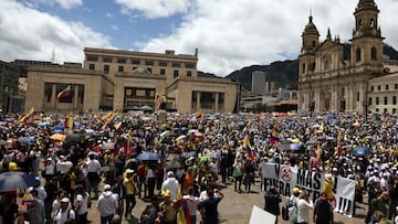 Demonstrators protest against Colombian President Gustavo Petro's reforms in the health, retirement, employment and prison sectors, in Bogota, Colombia June 20, 2023. REUTERS/Luisa Gonzalez