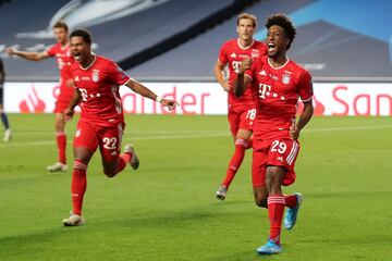 0-1. Kingsley Coman celebró el primer gol.