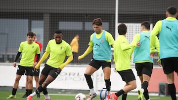 Entrenamiento del Sporting en el día de ayer.