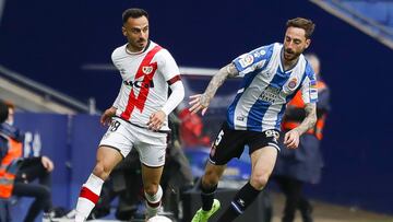 Cánticos de "corrupción en la Federación" y contra Rubiales en Cornellà-El Prat