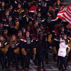 Inauguración de los Juegos de Tokio: ¿por qué Estados Unidos no inclina su bandera?