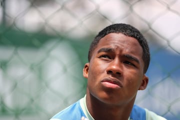 Endrick, durante un entrenamiento en Brasil.