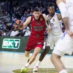 Dinos Mitoglou, suspendido dos años y medio por positivo