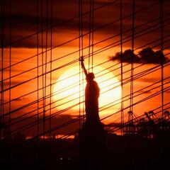 What states don't use Daylight Saving Time?