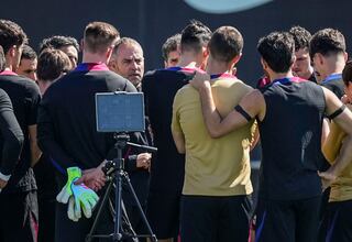 Flick prepara la final de Copa ‘colgando’ mensajes motivacionales