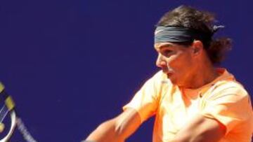 <b>REVÉS. </b>Rafa Nadal ataca de revés la bola en el partido que disputó con Farah: una hora y 26 minutos.