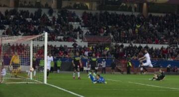 1-0. Iborra  anotó el primer tanto.