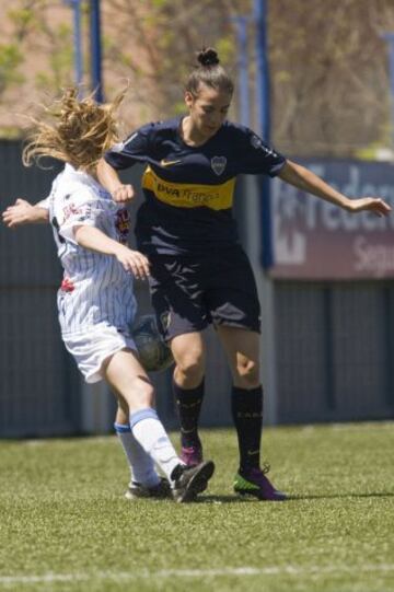 Boca Juniors-Villa San Carlos.