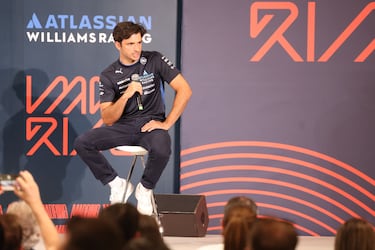 Carlos Sainz durante la presentación. 
