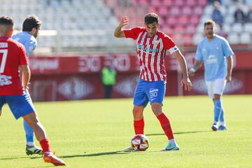 Iván Turrillo durante un partido contra el Ibiza,