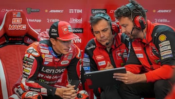 El piloto español Marc Márquez (Ducati Lenovo Team) en su box durante el segundo día de entrenamientos en el Gran Premio de España de Motociclismo que se disputa durante este fin de semana en el Circuito de Jerez-Ángel Nieto.