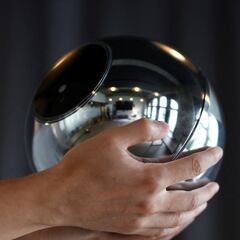 España prohíbe a Worldcoin escanear más iris: qué pasa con los que ya ha recogido