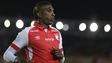 Johan Arango y tres jugadores m&aacute;s no continuar&aacute;n en Santa Fe