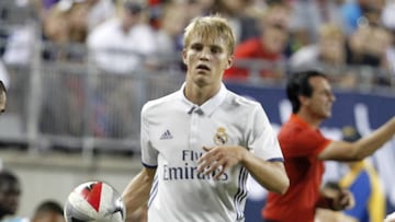 Odegaard en un partido de pretemporada con el primer equipo del Real Madrid.