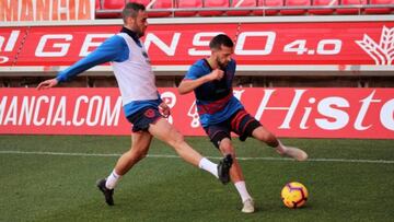 Grego se desvincula del Numancia