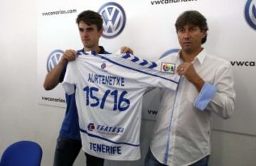 Jon Aurtenetxe, nuevo jugador del Tenerife.