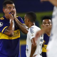 Cardona, de la ilusión de volver a Boca al banco en Vila Belmiro