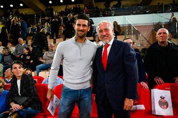 Djokovic, junto al presidente del AS Mónaco, Alexey Fedorychev.