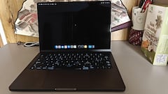 Viaja a Vietnam para comprar un MacBook, ahorra mucho dinero y consigue mucho más que un PC