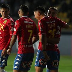 Unión se niega a aflojar: ganó en Coquimbo y es líder