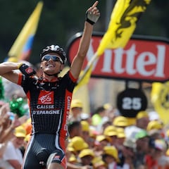 Los triunfos de Luis León en honor a León León