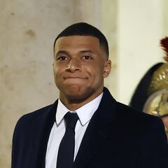 Reports say Mbappé confirmed at official dinner he has not signed anything with Real Madrid