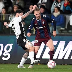 El eje central armero, a examen