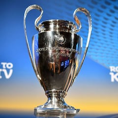 Una norma de la UEFA de 2009 impide que el Madrid se quedara con la Champions en propiedad