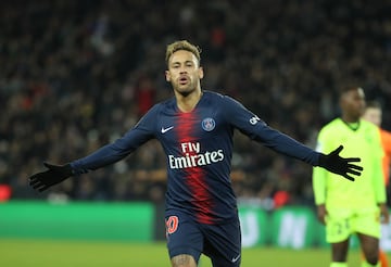 Se puede decir que su mejor nivel futbolístico lo tuvo mientras jugaba en el Barcelona. Sin embargo, su mayor valor de mercado lo alcanzó en 2018, mientras era parte de la plantilla del Paris Saint Germain.