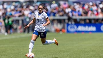Jul 9, 2023; San Jose, California, USA;  United States of America forward Sophia Smith (11) drives the ball against Wales during the first half at PayPal Park. Mandatory Credit: John Hefti-USA TODAY Sports