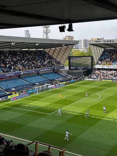 “Jugar aquí es un sueño, es de las mejores ligas del mundo... Ojalá ahora pueda ayudar a la Roja”