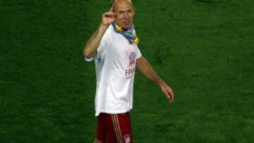 Robben: "Esto es histórico, ahora hay que terminar la tarea el 25"