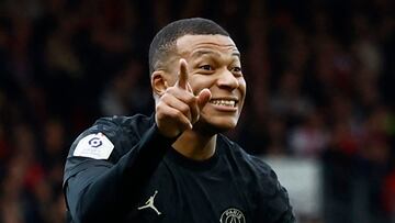 Soccer Football - Ligue 1 - Brest v Paris St Germain - Stade Francis-Le Ble, Brest, France - October 29, 2023 Paris St Germain's Kylian Mbappe celebrates scoring their second goal REUTERS/Stephane Mahe