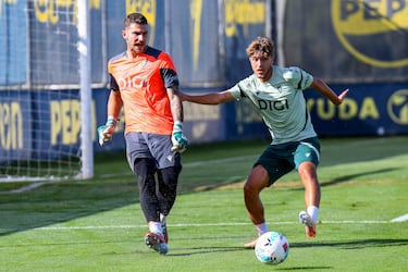 La cantera del Cádiz comienza a dar sus frutos