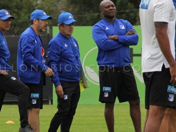 El t&eacute;cnico Jorge Luis Pinto dirigi&oacute; su primer entrenamiento con Millonarios. Los jugadores realizaron trabajos f&iacute;sicos y f&uacute;tbol en espacio reducido.