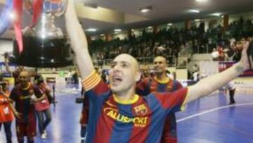 El Barça, con la primera Copa. 2011.