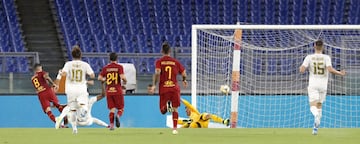 1-1. Diego Perotti marco el primer gol de los romanos.