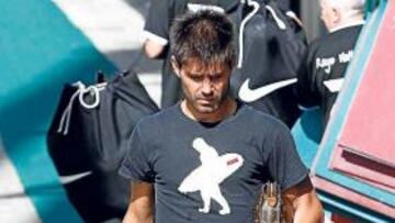 <b>DE VUELTA </b>Aganzo tuvo que regresar a su domicilio.