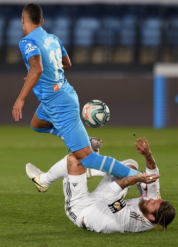 Sergio Ramos y Rodrigo Moreno.