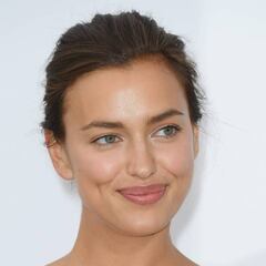 Irina Shayk, fotografiada por primera vez con su hija