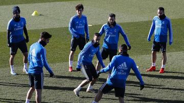 GRAF7923. MADRID, 30/01/2019.- Los jugadores del Real Madrid, durante entrenamiento del equipo este mi&eacute;rcoles en Valdebebas para preparar el partido de cuartos de final de la Copa del Rey que disputan ma&ntilde;ana frente al Girona en el Municipal 