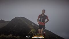 Przedwojewski y Mathys triunfan en la bruma y ganan un épico Golden Trail Championship