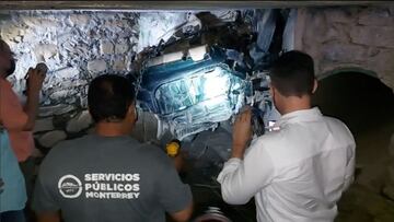 Localizan vocho en drenaje de Monterrey