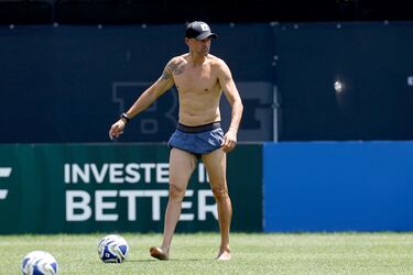 Luis Enrique en el entrenamiento del PSG.
