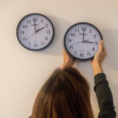 Malcolm von Schantz, cronobiólogo, revela si el cambio de hora afecta realmente a la salud: “Menos doloroso”