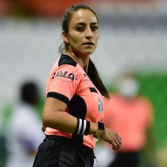 Árbitra mexicana comparecerá este lunes en FMF por promocionar casa de apuestas