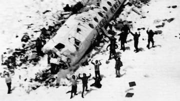 ¿Por qué se estrelló el avión 571 de la Fuerza Aérea Uruguaya en la cordillera de Los Andes?