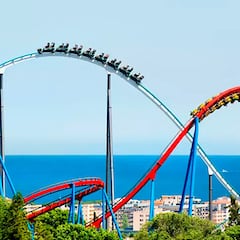 Van a PortAventura y lanzan un aviso a todos por la situación que han visto cuando hacían cola para entrar