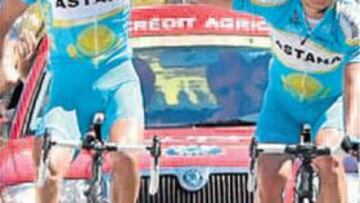 <b>DOBLETE DE ASTANÁ. </b>Toni Colom y Vinokourov llegan a meta.