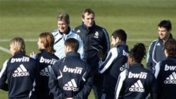 La plantilla gana una apuesta a Pellegrini